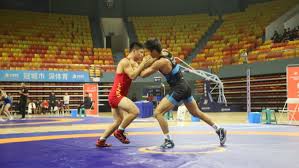 佳丽环绕 佳丽环绕